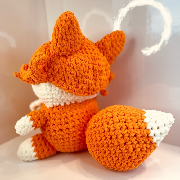 KEI THE PLAYFUL FOX || HANDMADE CROCHET TOY - Picture 3 of 5